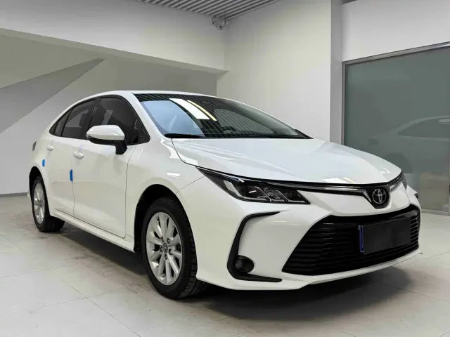 Toyota Corolla — Фото автомобиля 3