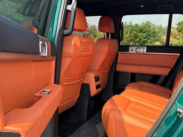 BYD FangChengBao Titanium 7 — Фото автомобиля 15