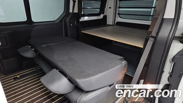 Hyundai Staria Staria L3.5 Карго 5 мест — Фото автомобиля 16