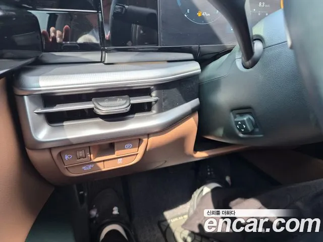 Hyundai Grandeur GN7 — Фото автомобиля 15