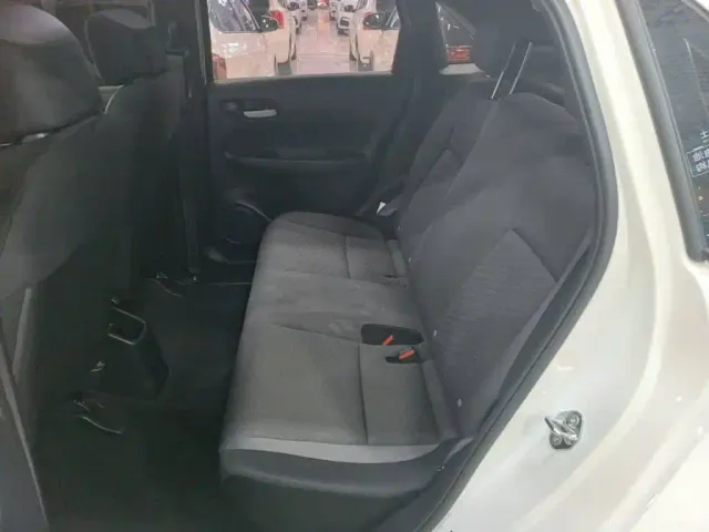 Honda Fit — Фото автомобиля 16
