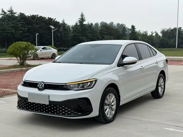 Фотография автомобиля — Volkswagen Lavida