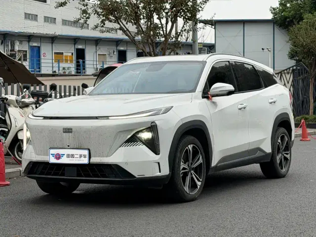Фотография автомобиля — Geely Galaxy L7