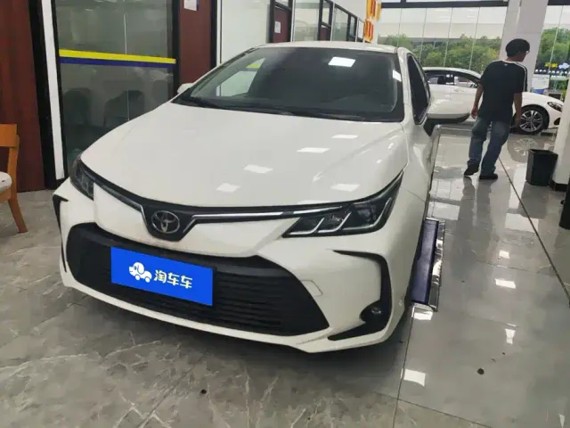 Фотография автомобиля — Toyota Corolla