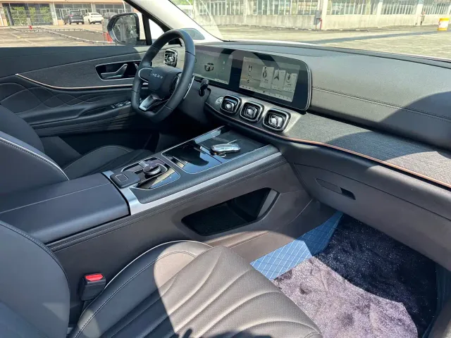 Chery Tiggo 9 — Фото автомобиля 8