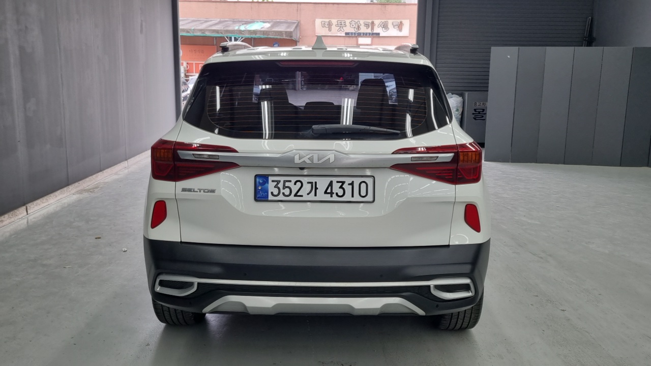 Kia Seltos Seltos Бензин 1.6 турбо 2WD — Фото автомобиля 4
