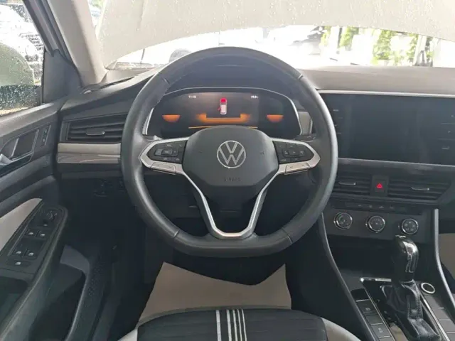Volkswagen Bora — Фото автомобиля 10
