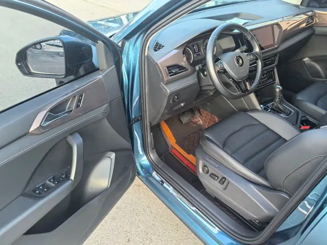 Volkswagen Tharu — Фото автомобиля 9