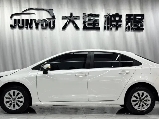 Toyota Corolla — Фото автомобиля 7