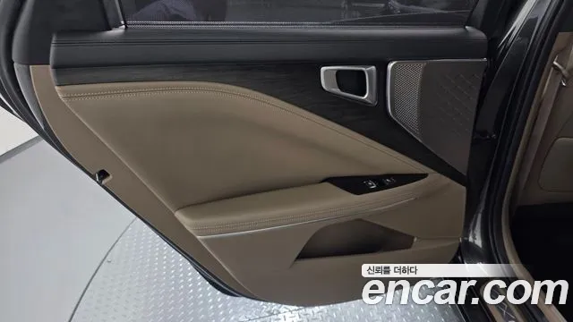 Kia K8 Hybrid — Фото автомобиля 14