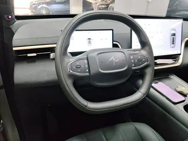Dongfeng eπ 008 — Фото автомобиля 10