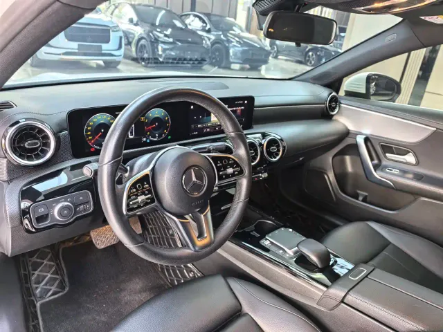 Mercedes-Benz A-Class — Фото автомобиля 10