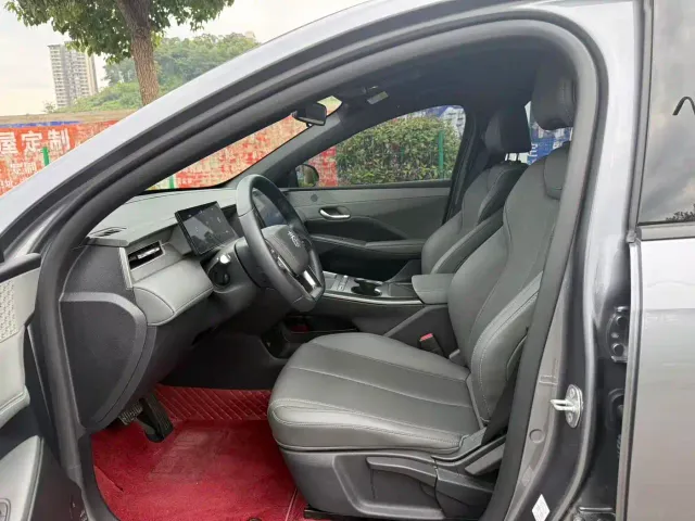 BYD Qin PLUS — Фото автомобиля 4