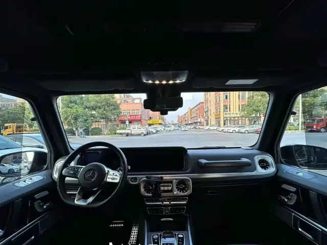 Mercedes-Benz G-Class — Фото автомобиля 5