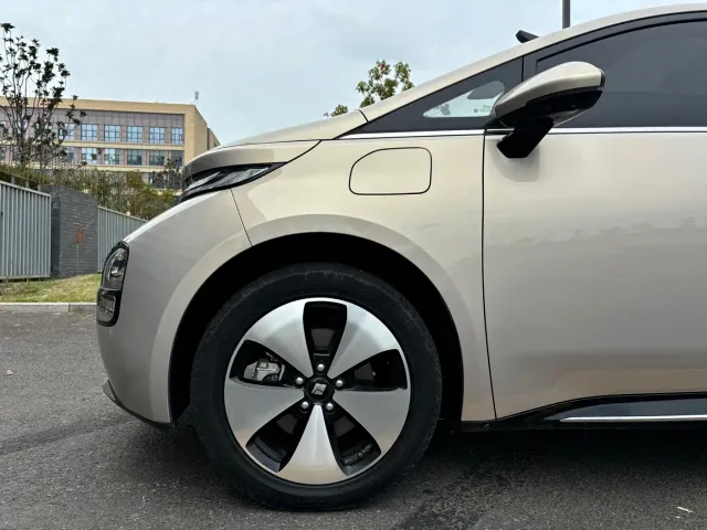 Baojun Baojun Cloud 2023 460 Max — Фото автомобиля 13