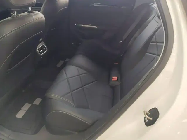 Geely Galaxy L6 — Фото автомобиля 16