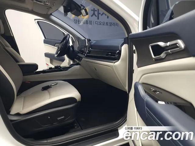 Kia Sportage Sportage 5-е поколение Бензин 1.6 турбо 2WD — Фото автомобиля 13