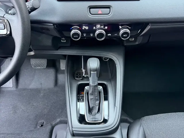 Honda Vezel 2023 1.5L CVT Technology Edition — Фото автомобиля 12
