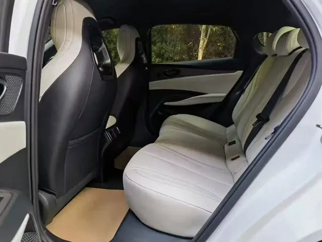 BYD Seal 06 — Фото автомобиля 6
