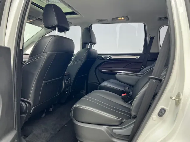GAC Trumpchi M6 — Фото автомобиля 13