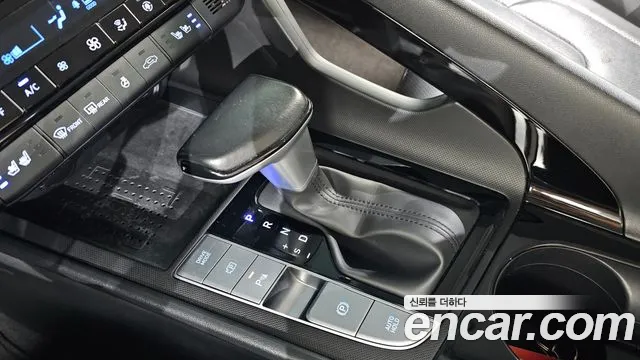 Hyundai AVANTE Avante (CN7) — Фото автомобиля 9