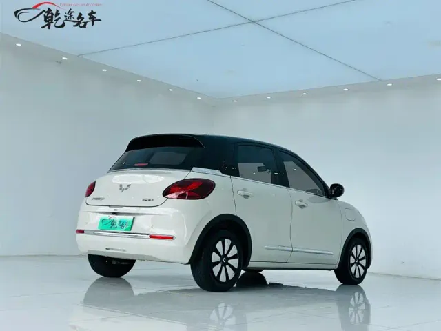 Wuling Bingo — Фото автомобиля 7