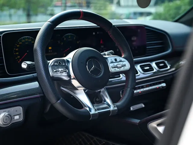 Mercedes-Benz GLE Coupe AMG — Фото автомобиля 9