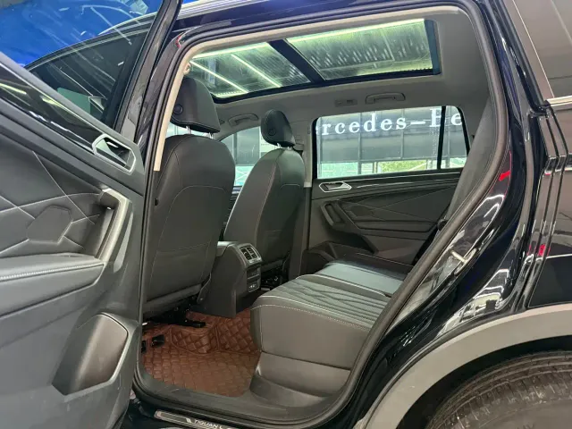 Volkswagen Tiguan L — Фото автомобиля 7