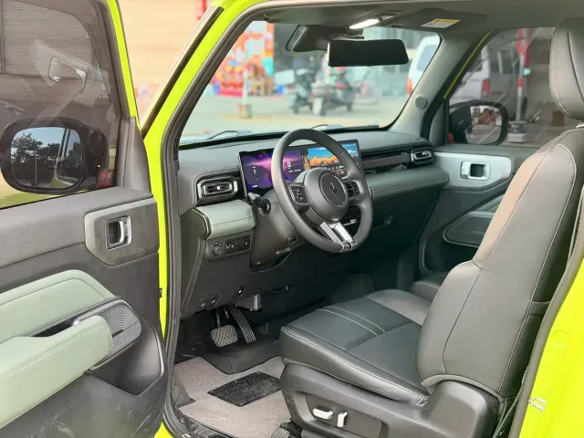 Baojun Yep — Фото автомобиля 9