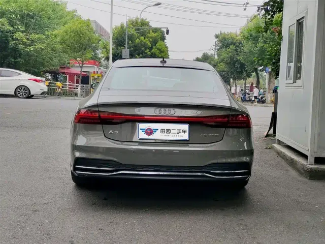 Audi A7 — Фото автомобиля 5