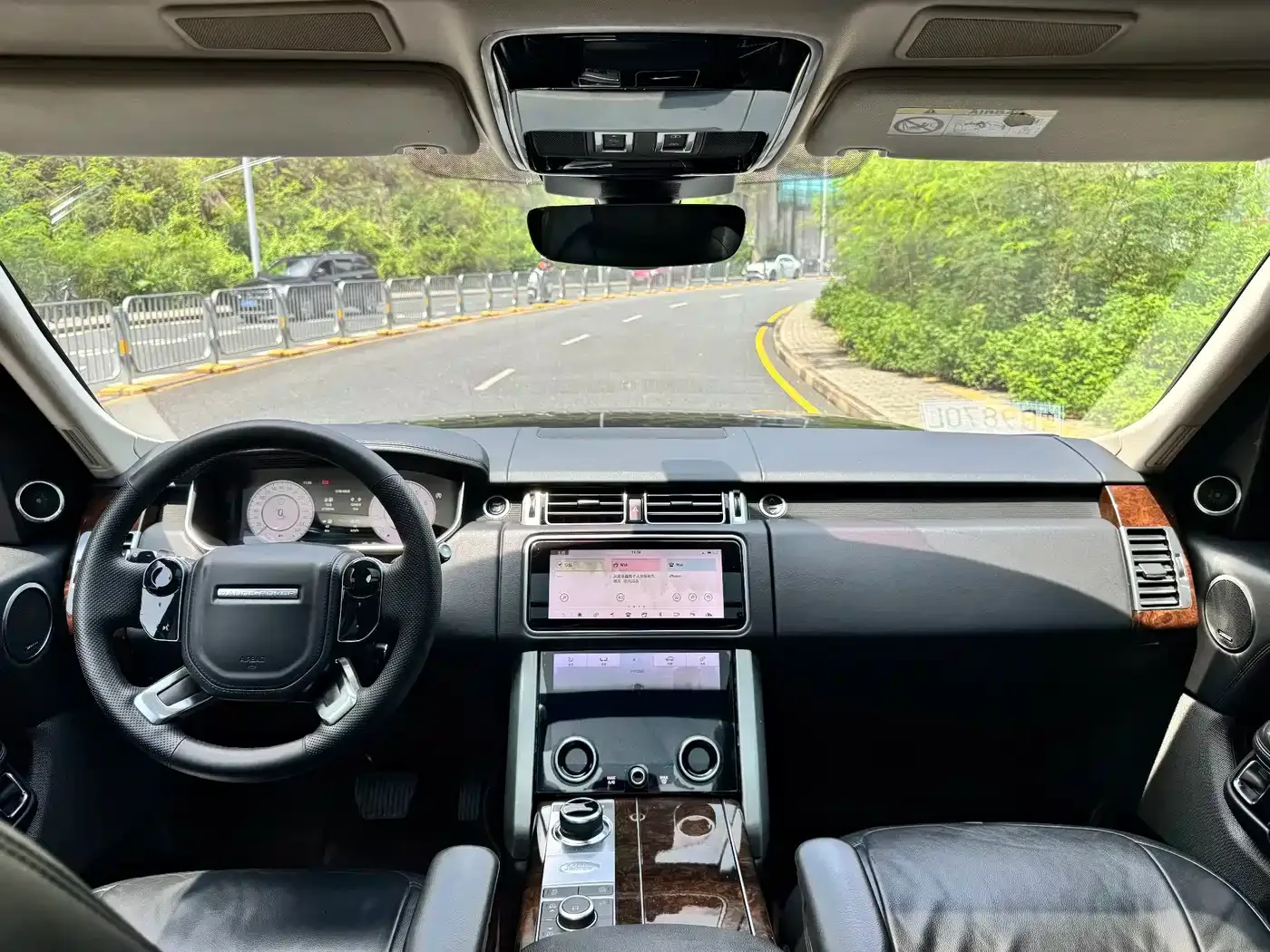 Land Rover Range Rover 2019 3.0 SC V6 Golden Age Edition — Фото автомобиля 7