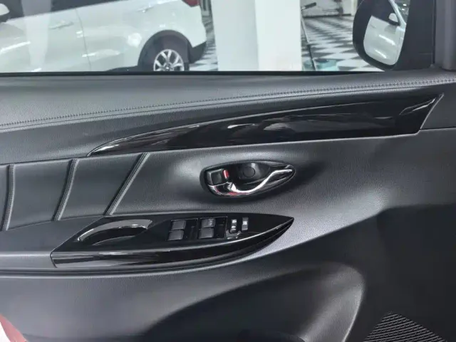 Toyota YARiS L Zhi Xuan — Фото автомобиля 7
