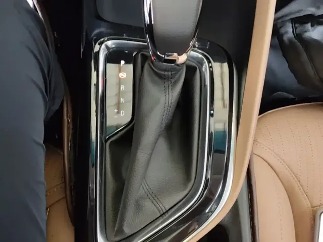 Buick Buick GL6 2021 323T Mild Hybrid Connected Luxury — Фото автомобиля 13