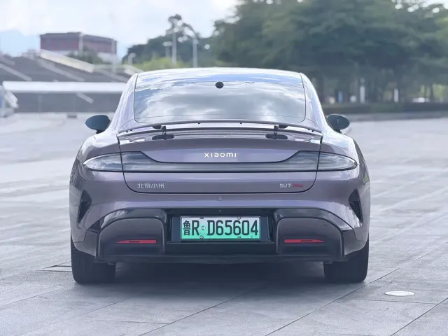 Xiaomi SU7 — Фото автомобиля 5