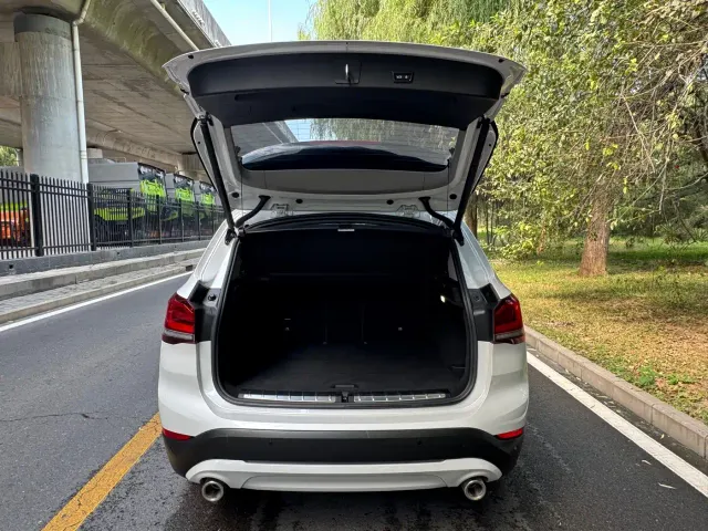 BMW X1 — Фото автомобиля 8