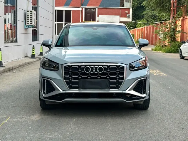 Audi Q2L — Фото автомобиля 3