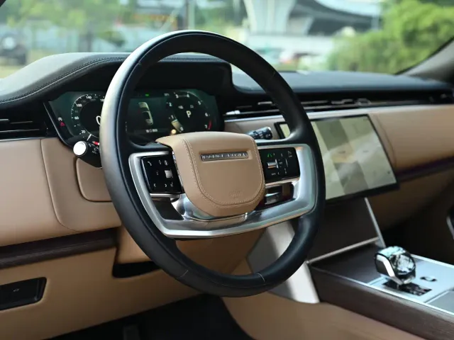 Land Rover Range Rover — Фото автомобиля 8