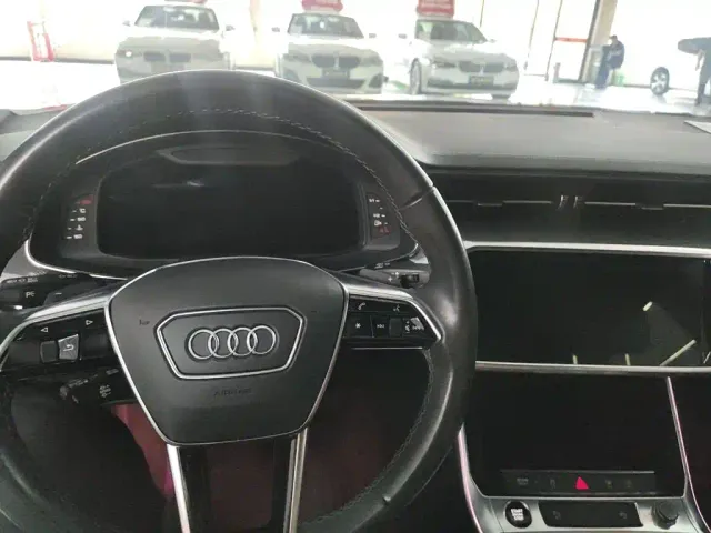 Audi A6L — Фото автомобиля 10