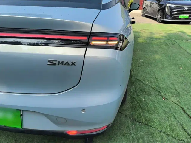 GAC Aion S MAX — Фото автомобиля 7