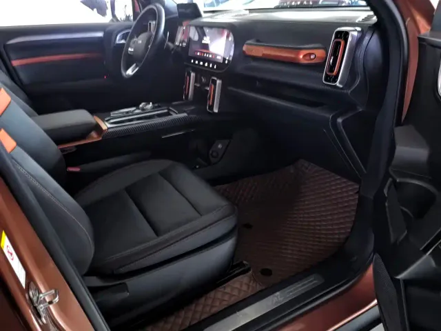 Haval Big Dog — Фото автомобиля 12