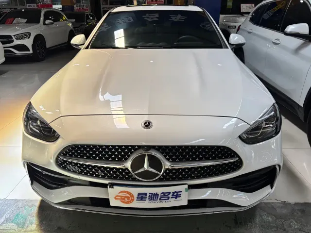 Mercedes-Benz C-Class — Фото автомобиля 2