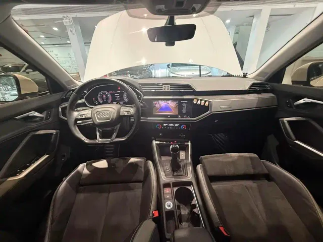 Audi Q3 — Фото автомобиля 18