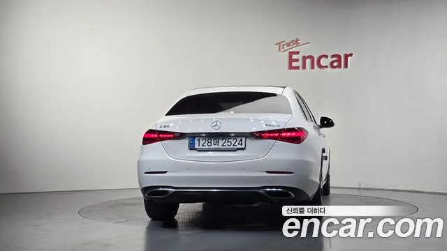 Mercedes-Benz C-Class — Фото автомобиля 4