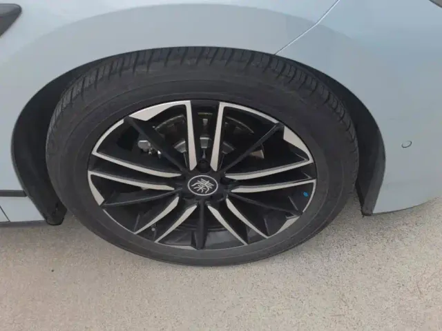 BYD Qin L — Фото автомобиля 6