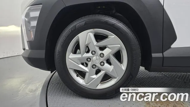 Hyundai Kona SX2 — Фото автомобиля 5