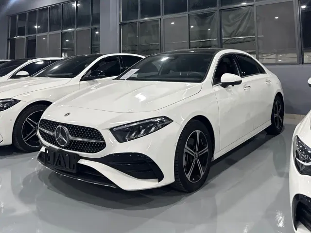 Mercedes-Benz A-Class — Фото автомобиля 4