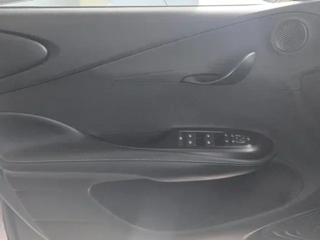BYD Dolphin — Фото автомобиля 7