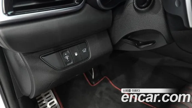 Genesis G70 Новый G70 Бензин 2.5T 2WD — Фото автомобиля 18
