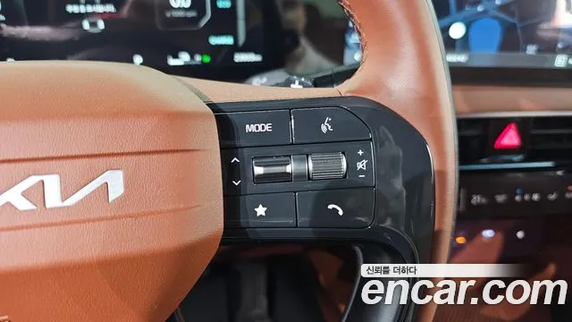 Kia K8 K8 (New) Hybrid — Фото автомобиля 30