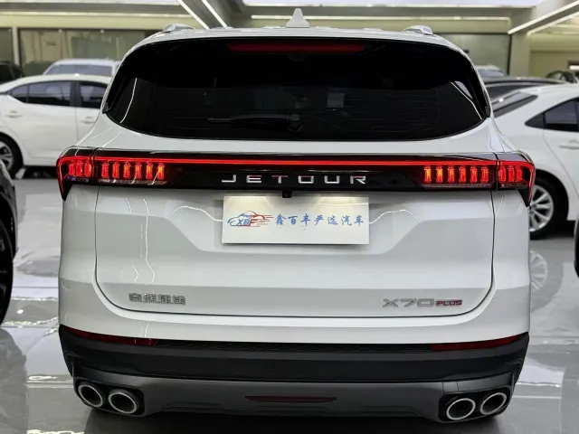 Jetour X70 Plus — Фото автомобиля 9